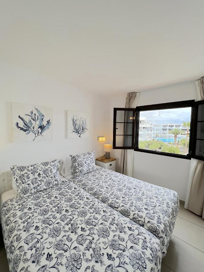 Casahost Bastian Boutique II Seaview Apartment Costa Teguise Exterior photo
