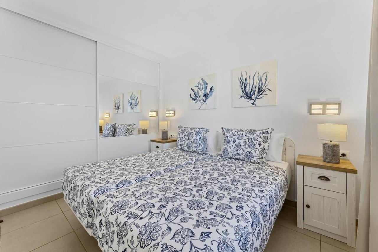 Casahost Bastian Boutique II Seaview Apartment Costa Teguise Exterior photo